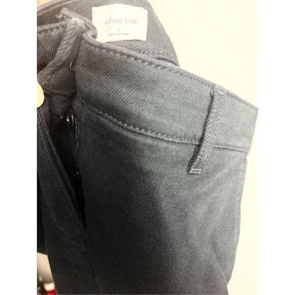 Aritzia Wilfred Free black modern cargo pants size 4 - Picture 6 of 8